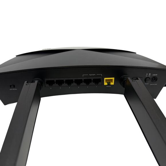 NETGEAR Nighthawk X10 R9000 AD7200 Smart WiFi Router w/ OEM Power Adapter - Picture 3 of 9